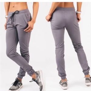 Zyia Peak gray joggers like new size L